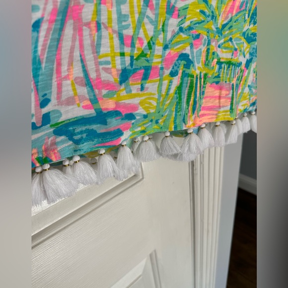 EUC Lilly Pulitzer Linzy Top In Multi Sea Salt And Sun Sz Small with Tassels - Picture 4 of 9